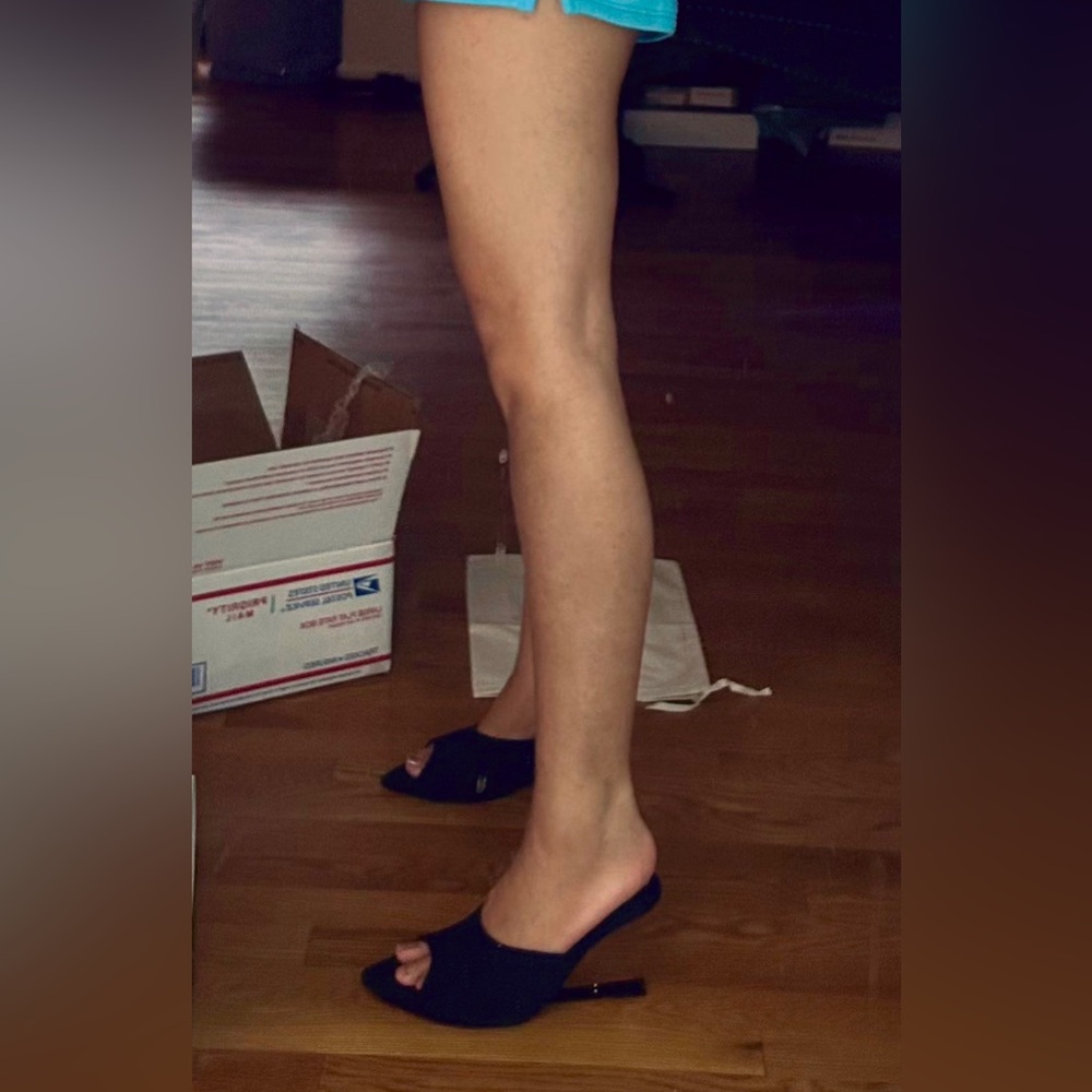 Good American Black Peep-Toe Slingback Mules - Picture 5 of 6
